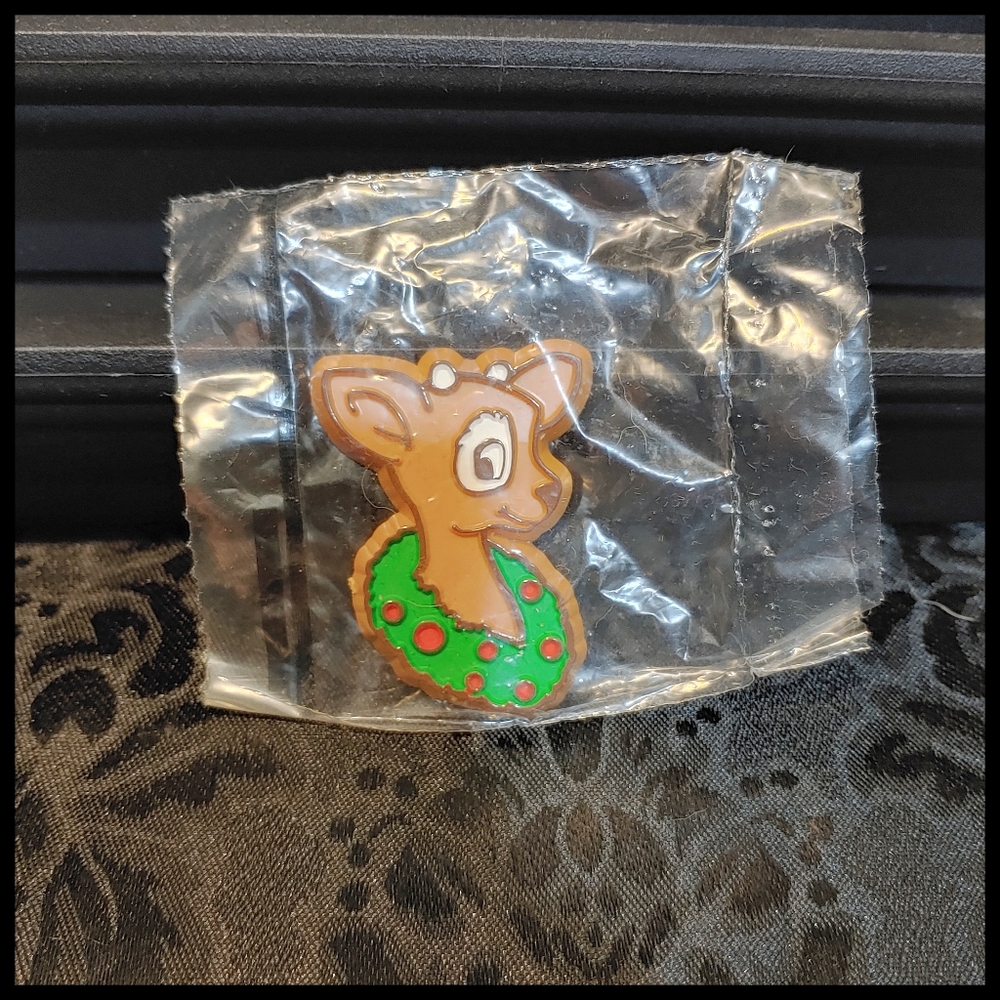 Vintage Hallmark Reindeer with Wreath Pin, 1970s